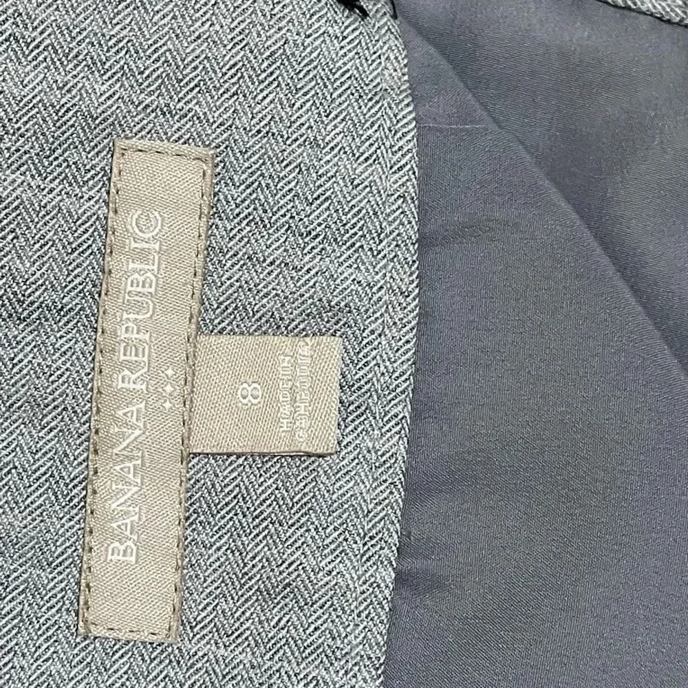 BANANA REPUBLIC Light Gray Pencil Skirt